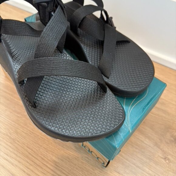 Chaco Z1 Classic Black Sandals Size 6 Womens NEW - Picture 2 of 6